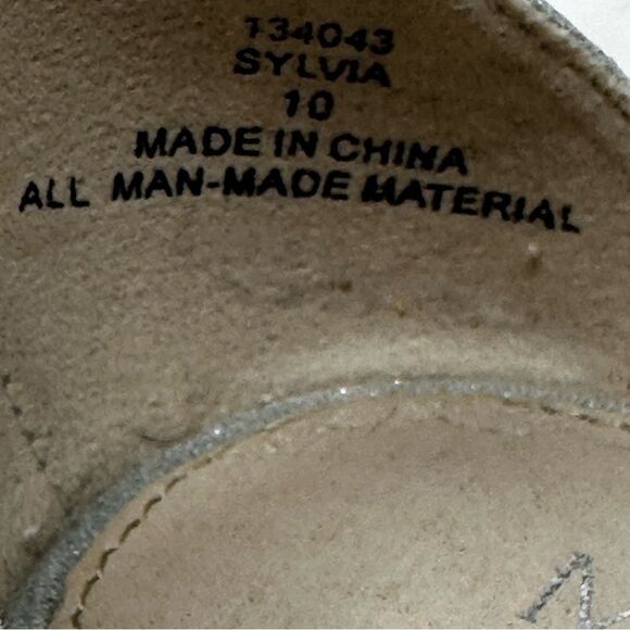 Michael Michael Kors Sylvia Sparkely Heels- Size 10 - Picture 14 of 16